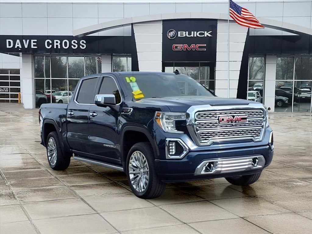 Used 2019 GMC Sierra 1500 Denali w/ Denali Ultimate Package image 3