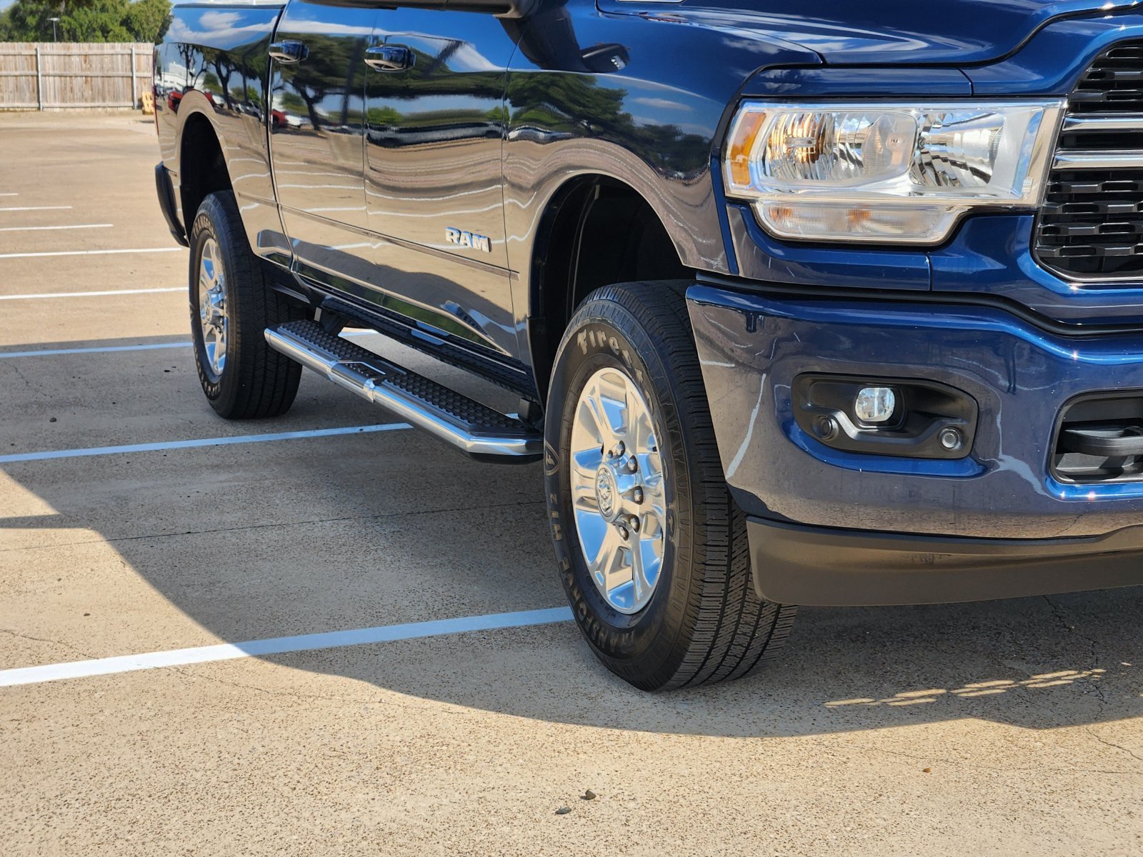 Used 2024 RAM 2500 Big Horn w/ Sport Appearance Package AWD/4WD image 9