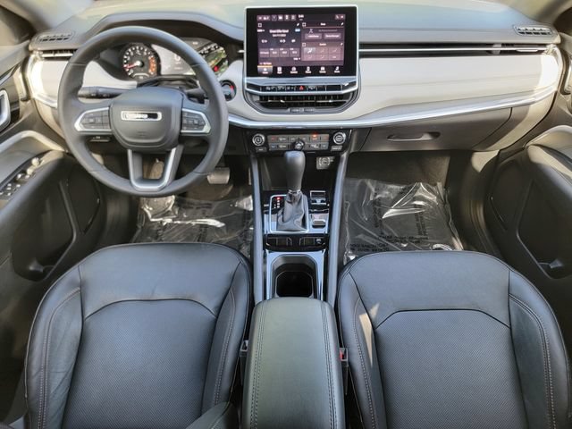 Certified 2023 Jeep Compass Limited AWD/4WD image 25