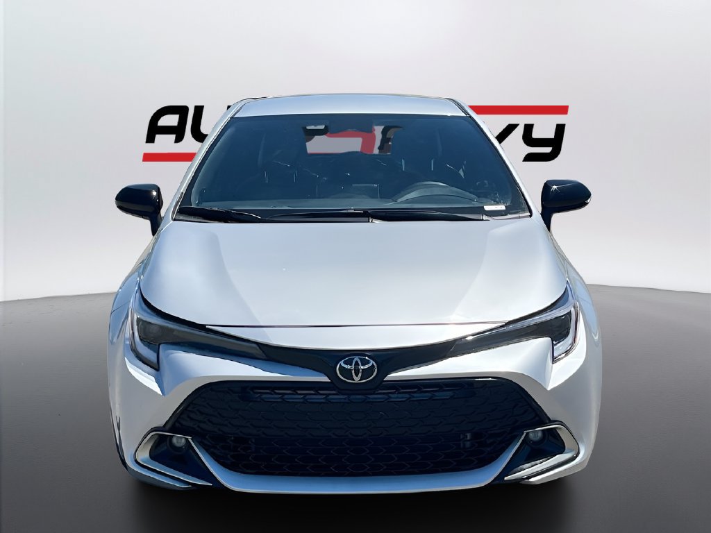 Used 2026 Toyota Corolla XSE FWD image 2