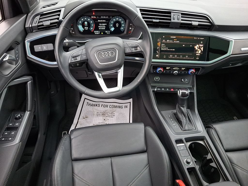 Used 2023 Audi Q3 2.0T Premium w/ Black Optic Sport Package AWD/4WD image 2