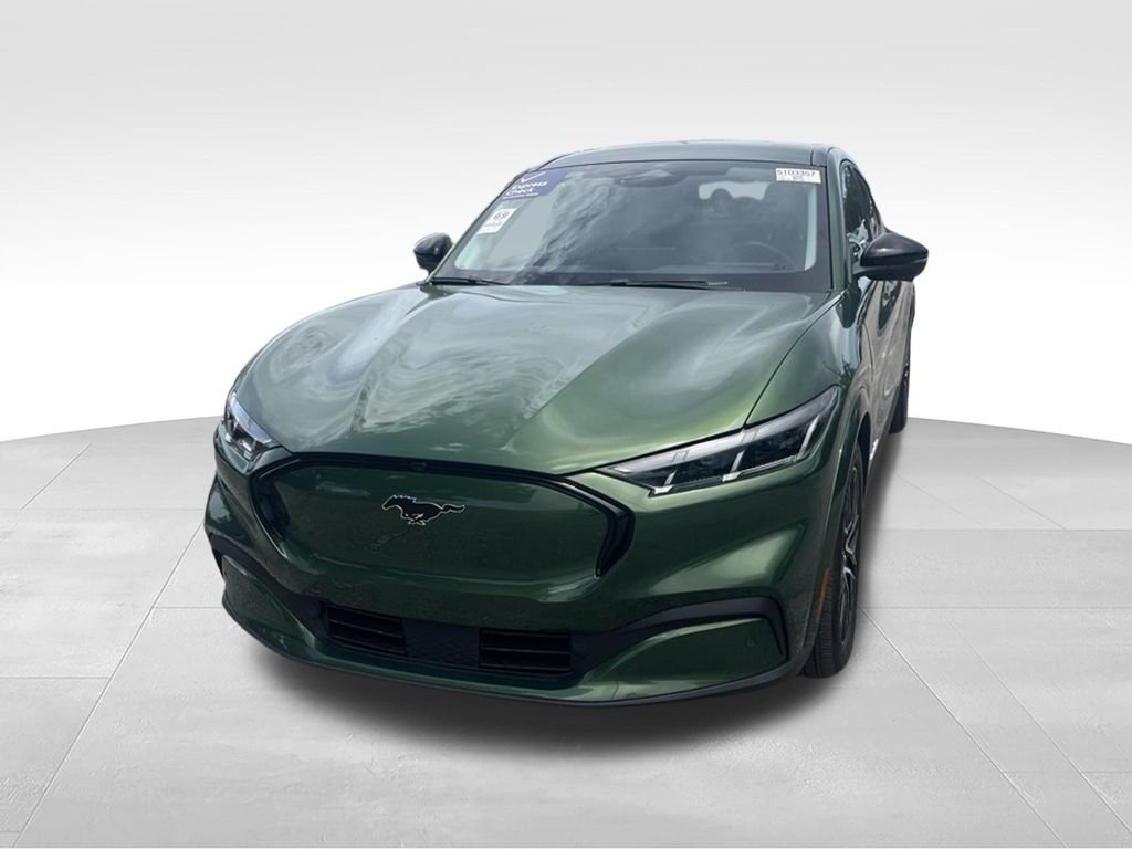 Used 2025 Ford Mustang Mach-E Premium AWD/4WD image 2