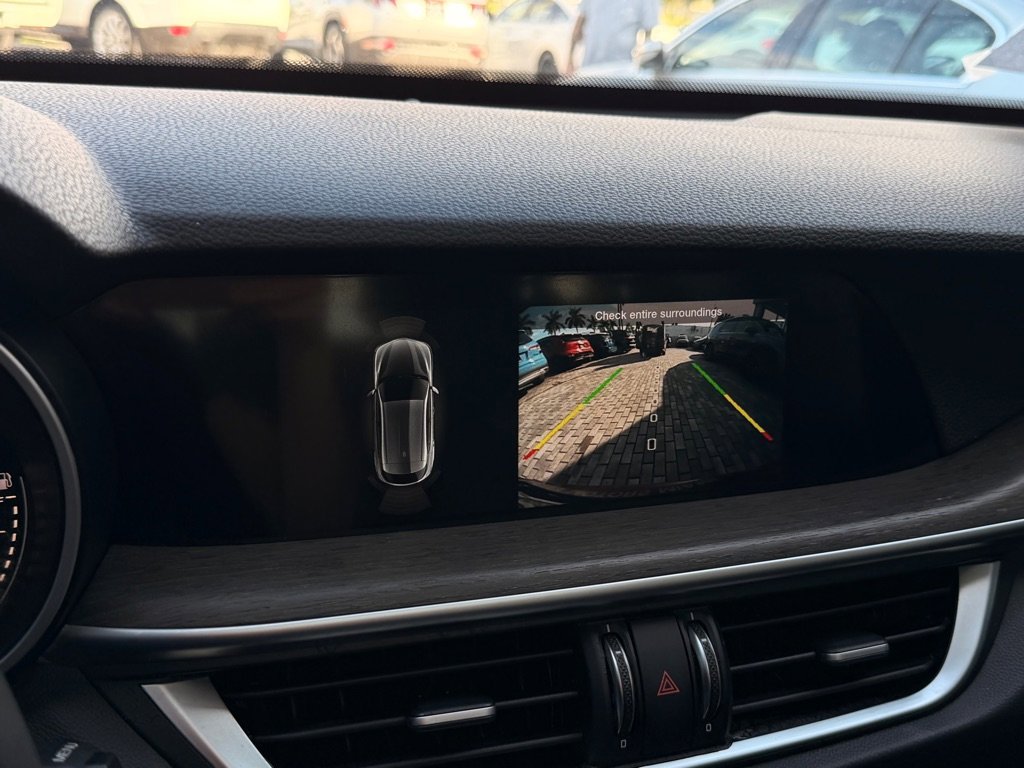 Used 2021 Alfa Romeo Stelvio Ti image 17