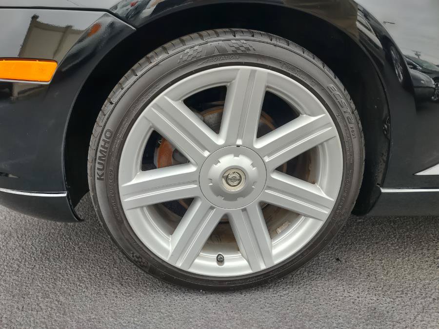 Used 2006 Chrysler Crossfire Limited RWD image 28