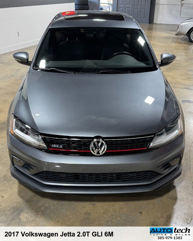 Used 2017 Volkswagen Jetta GLI image 8