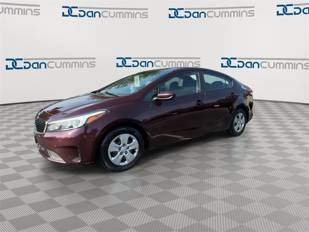 Used 2018 Kia Forte LX w/ LX Rear Camera Package image 4