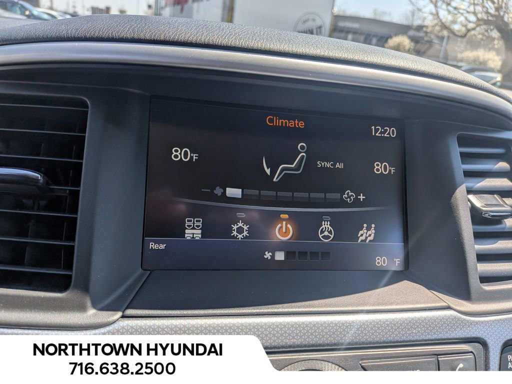 Used 2019 Nissan Pathfinder SL AWD/4WD image 24