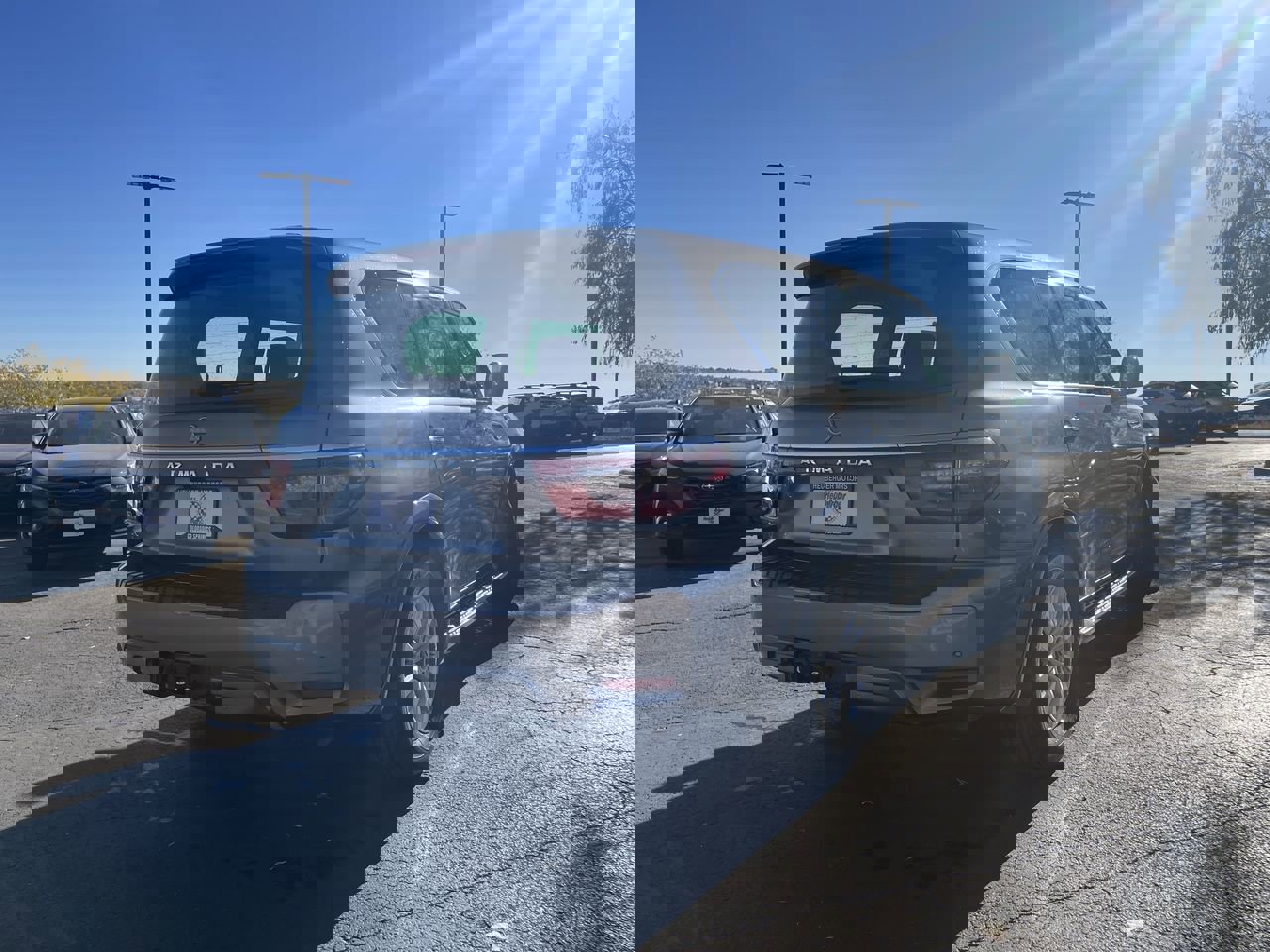 Used 2023 Nissan Armada S image 7