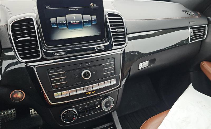 Used 2018 Mercedes-Benz GLE 43 AMG 4MATIC w/ Premium 3 Package image 8