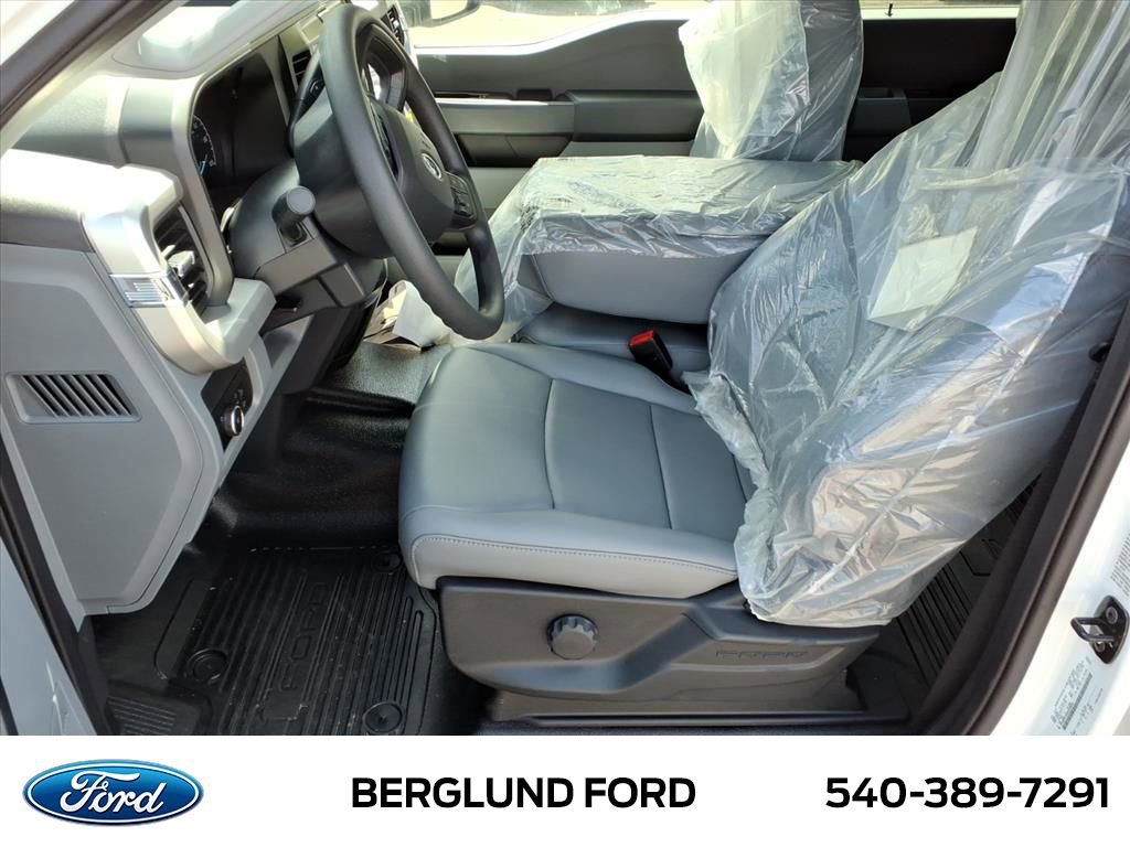 New 2025 Ford F350 XL w/ XL Chrome Package image 8