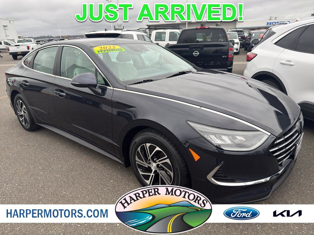 Used 2022 Hyundai Sonata Blue image 1