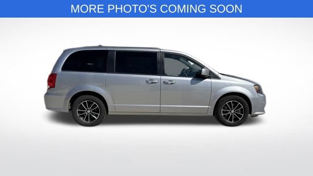 Used 2019 Dodge Grand Caravan GT image 3