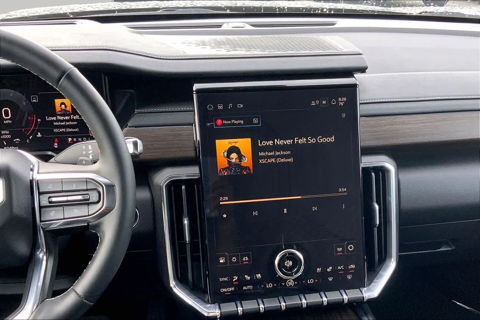Used 2025 GMC Acadia Denali FWD image 7