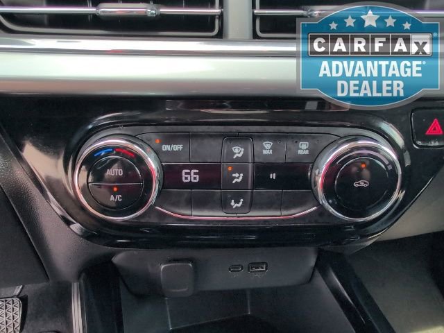 Certified 2025 Chevrolet Trax LT image 19