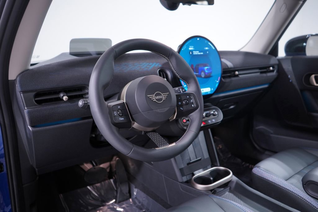 Used 2025 MINI Cooper S image 6