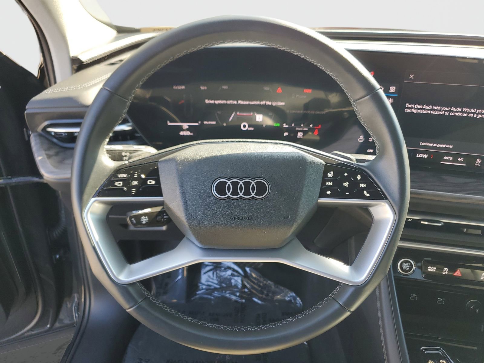 Used 2025 Audi Q5 Premium w/ Convenience Package image 24