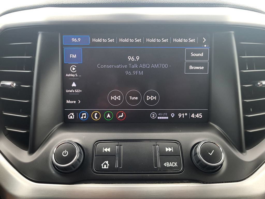 Used 2023 GMC Acadia SLT AWD/4WD image 13