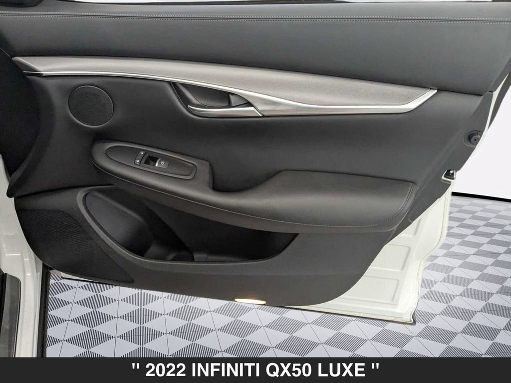 Used 2022 INFINITI QX50 Luxe w/ Appearance Package AWD/4WD image 33