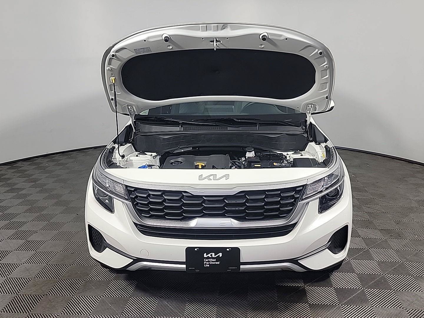 Certified 2023 Kia Seltos LX AWD/4WD image 13