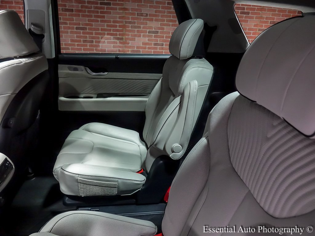 Used 2024 Hyundai Palisade Calligraphy image 18
