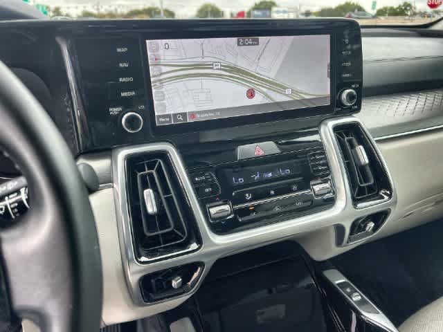 Used 2022 Kia Sorento SX FWD image 18