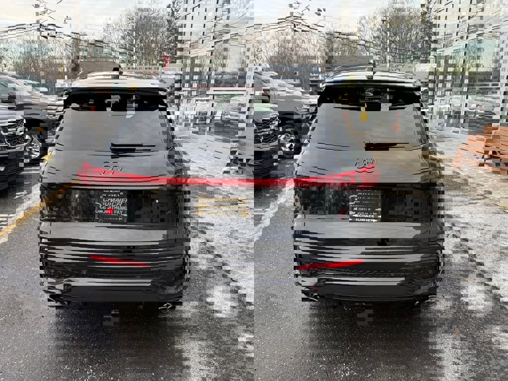 Used 2025 Audi SQ5 Premium Plus w/ Premium Plus Package image 8