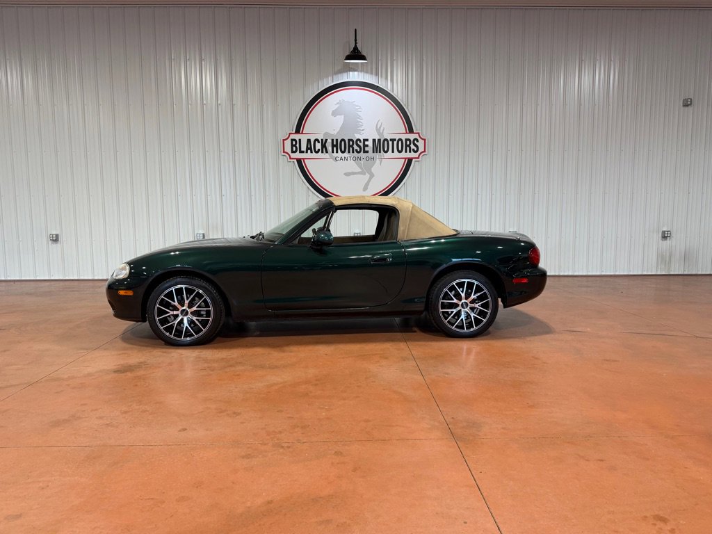 Used 2001 MAZDA MX-5 Miata RWD image 4
