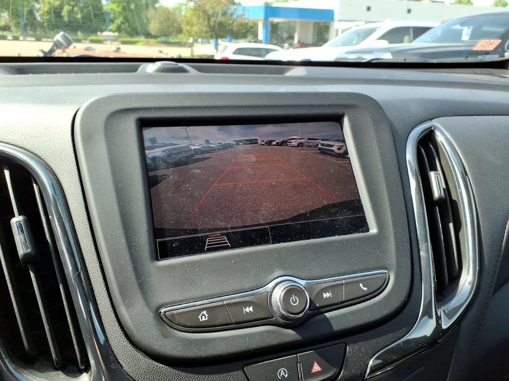 Used 2023 Chevrolet Equinox RS AWD/4WD image 19