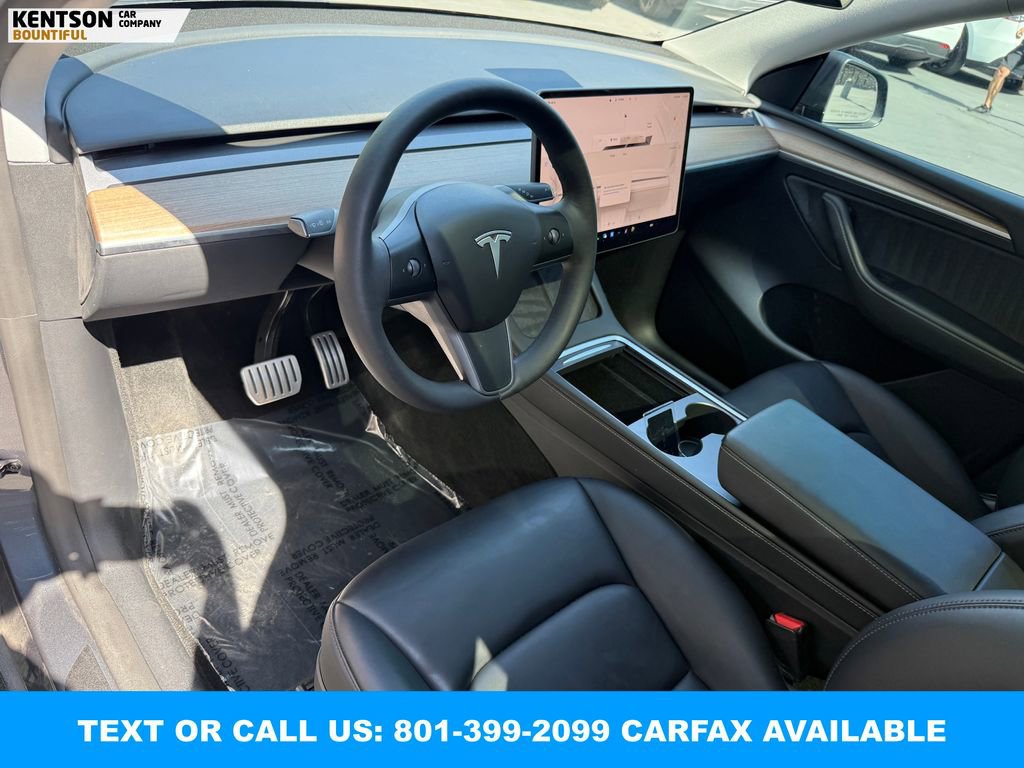 Used 2023 Tesla Model Y Performance AWD/4WD image 28