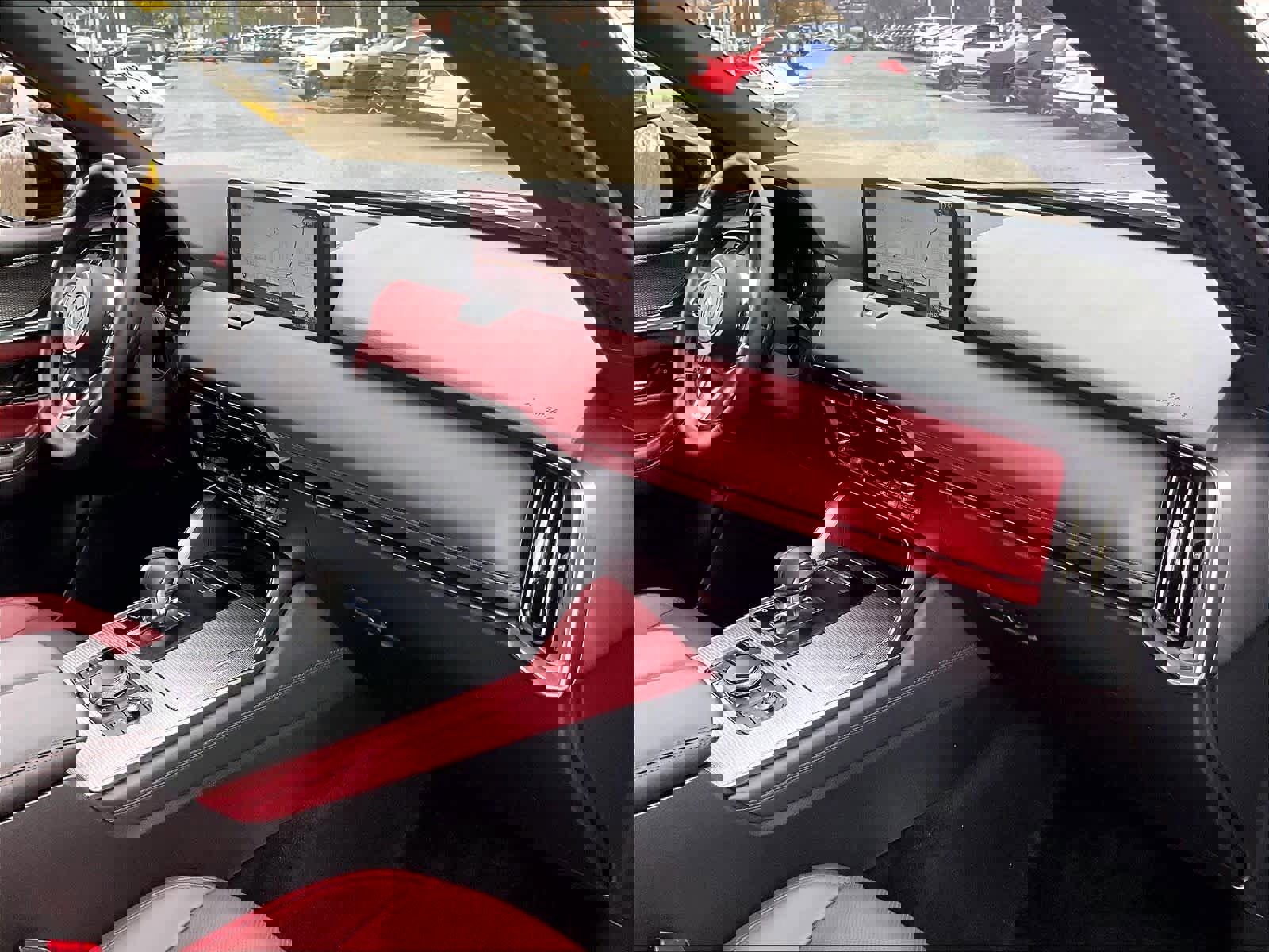 Used 2025 MAZDA CX-70 3.3 Turbo S w/ Premium Package image 14