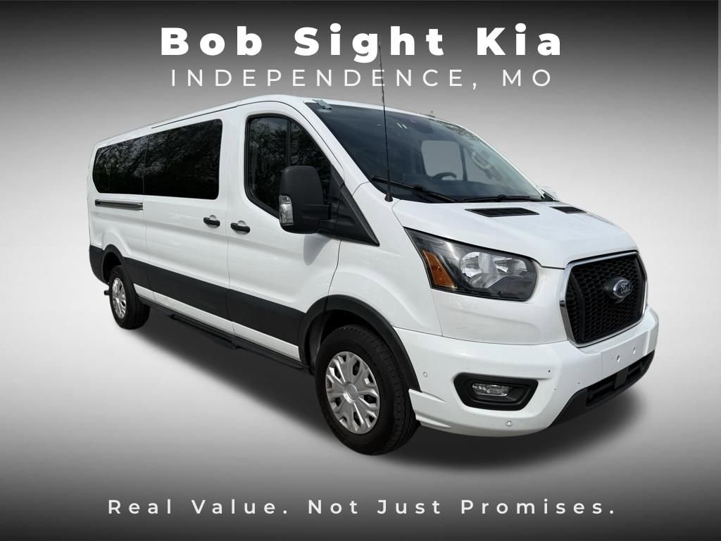 Used 2023 Ford Transit 350 XLT RWD image 15