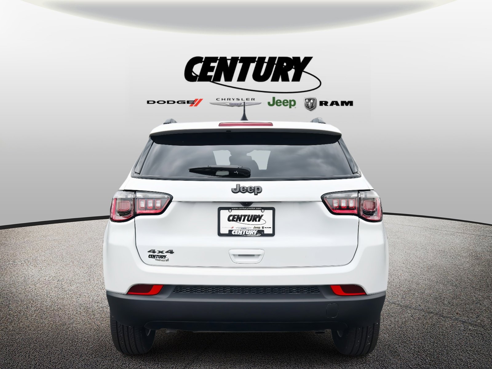Used 2025 Jeep Compass Latitude w/ Altitude Special Edition image 5