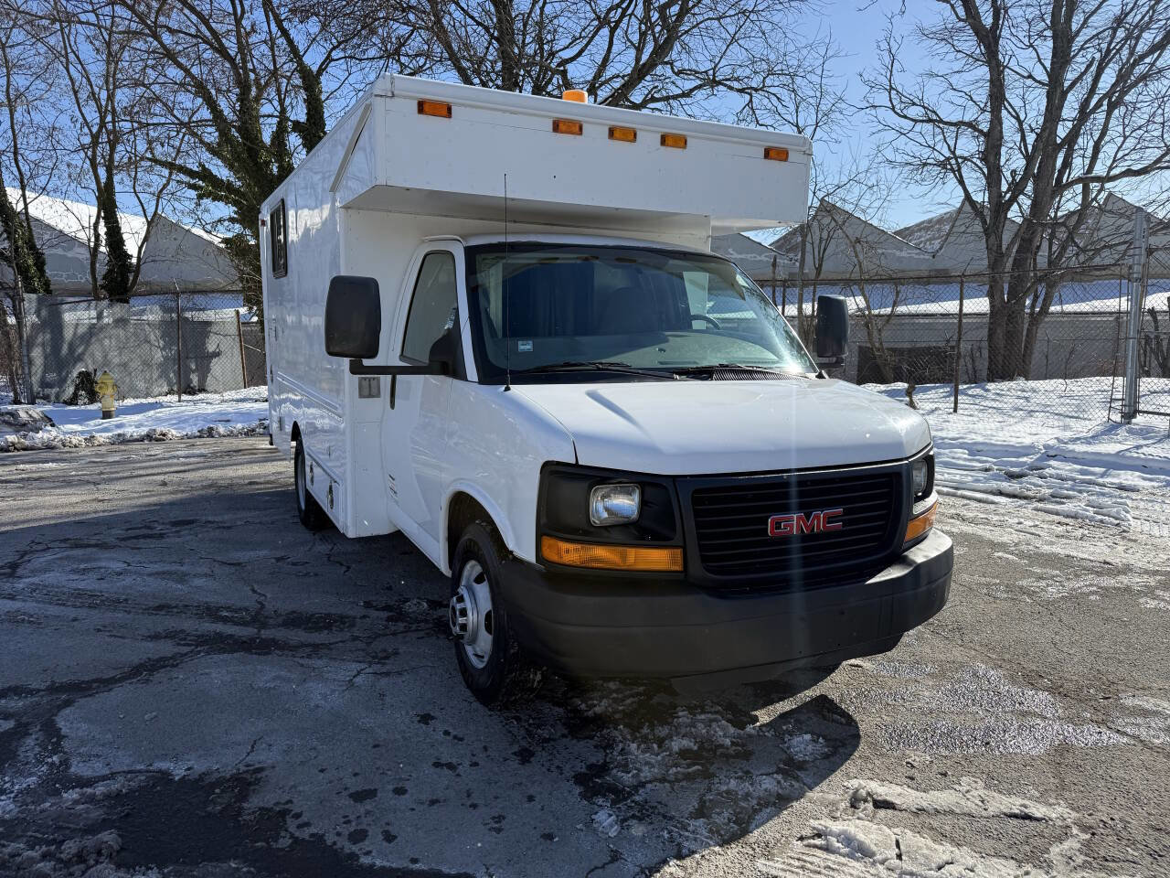 Used 2009 GMC Savana 3500 image 7