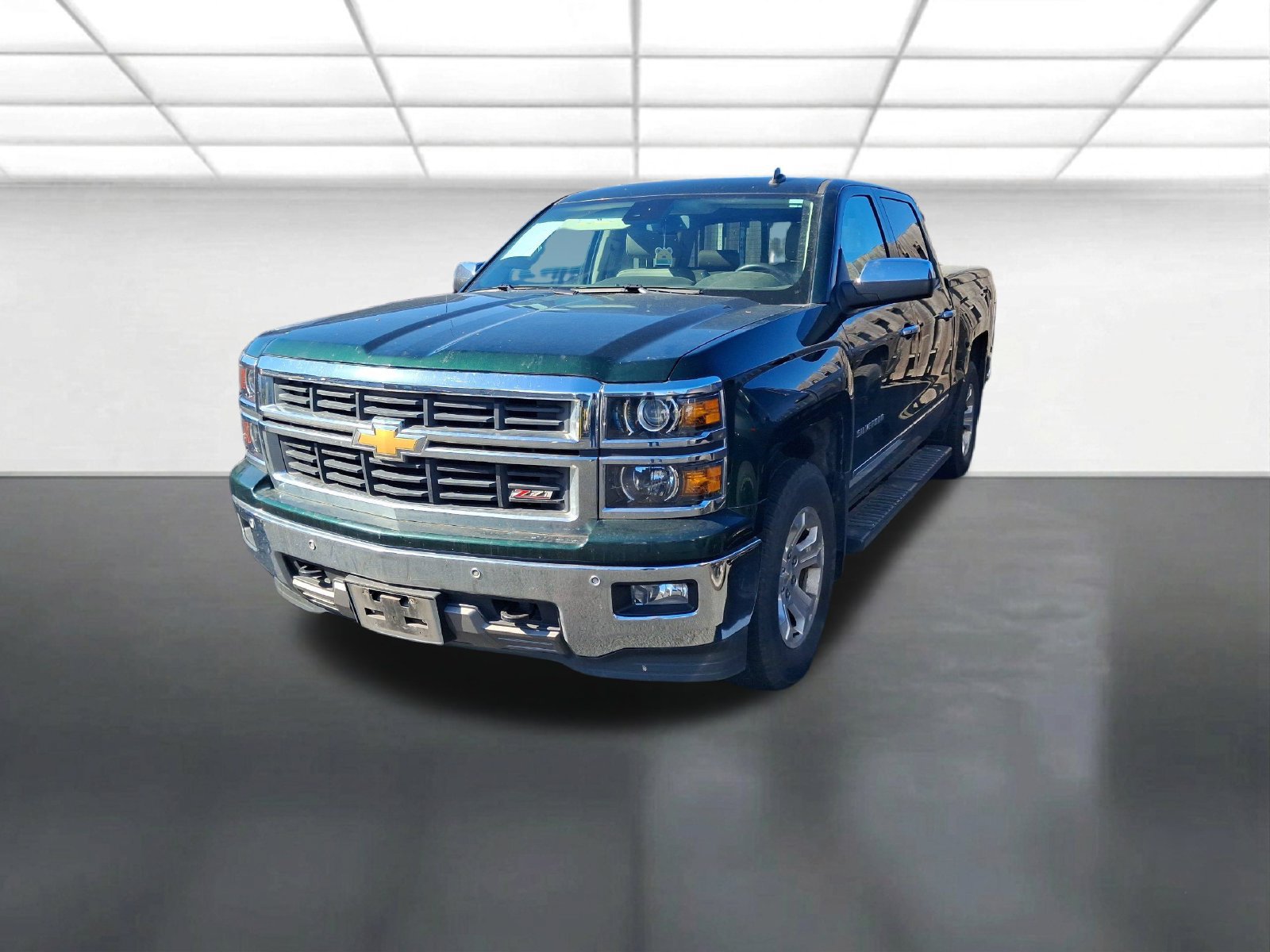 Used 2014 Chevrolet Silverado 1500 LTZ Z71 w/ LTZ Plus Package AWD/4WD image 3