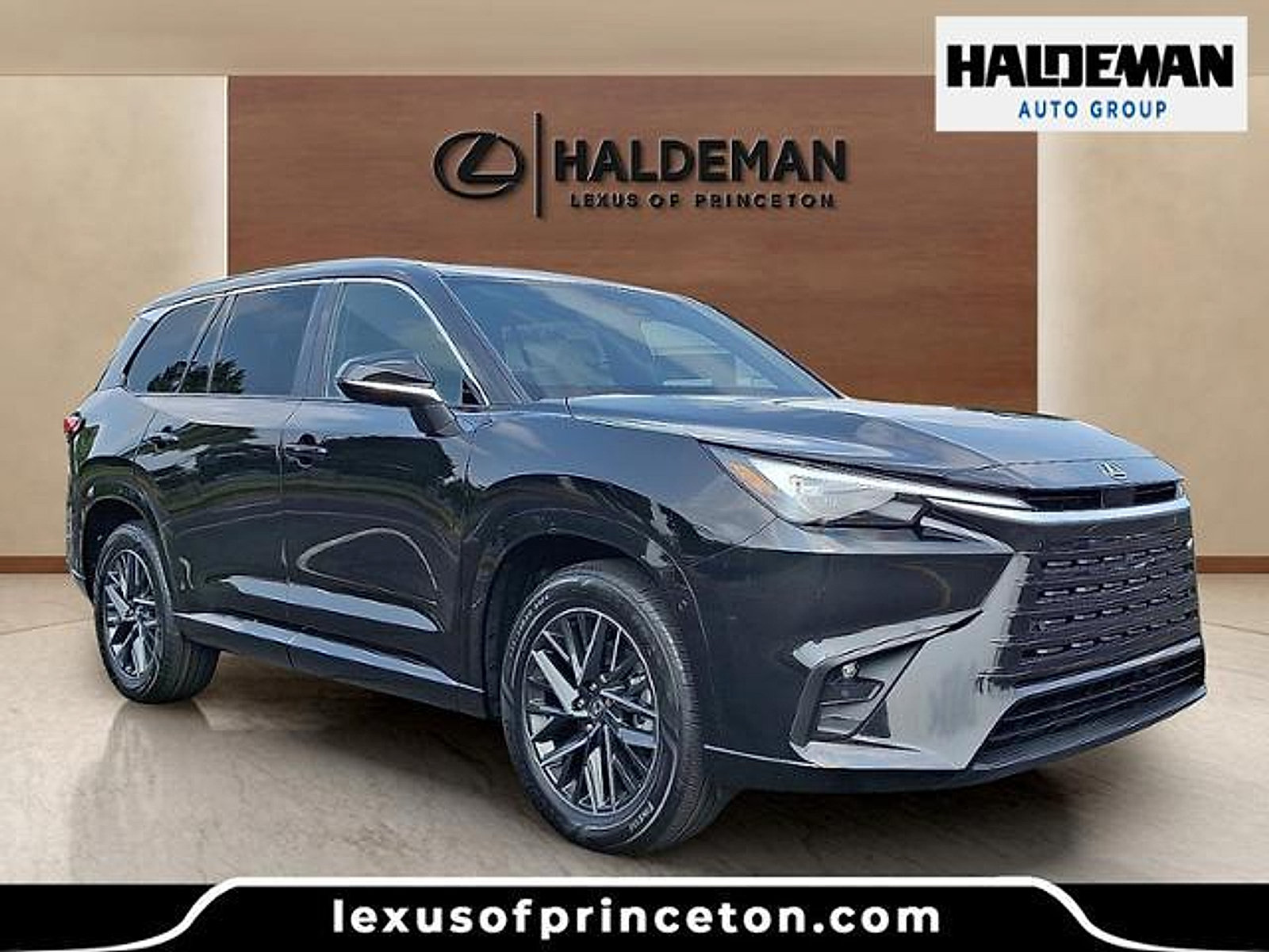 Certified 2025 Lexus TX 350 AWD image 1