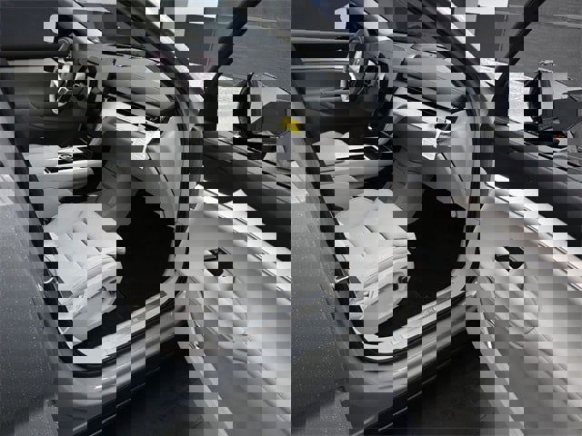 New 2025 Volvo EX90 Ultra image 22