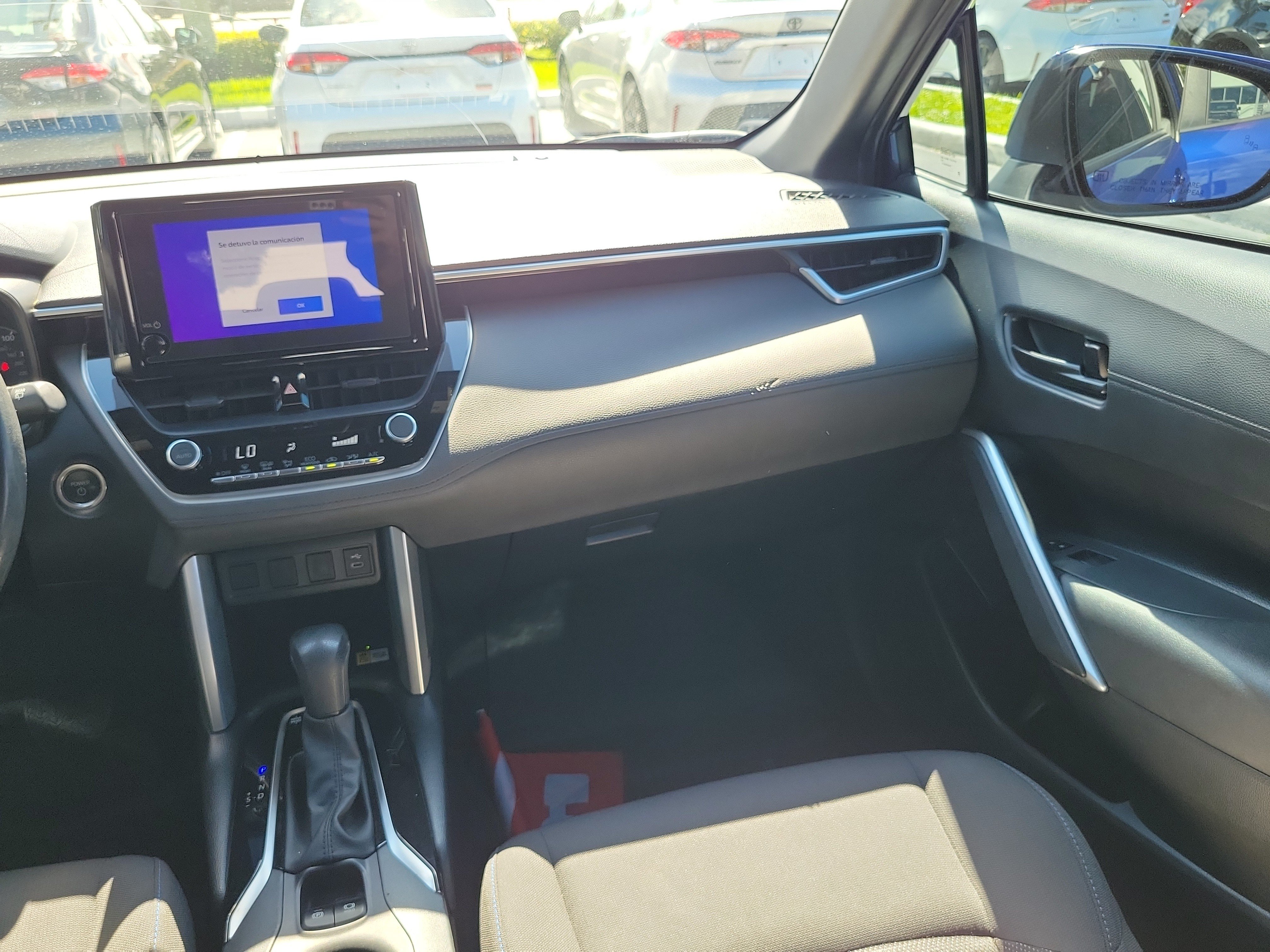 Used 2023 Toyota Corolla Cross AWD Hybrid image 17