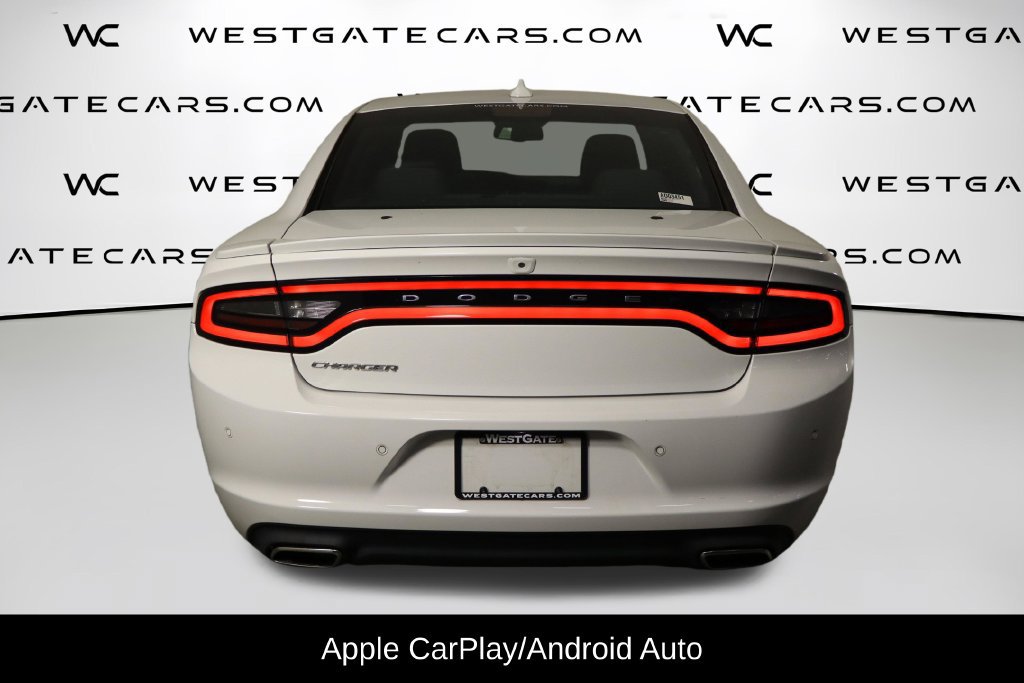 Used 2020 Dodge Charger SXT AWD/4WD image 4