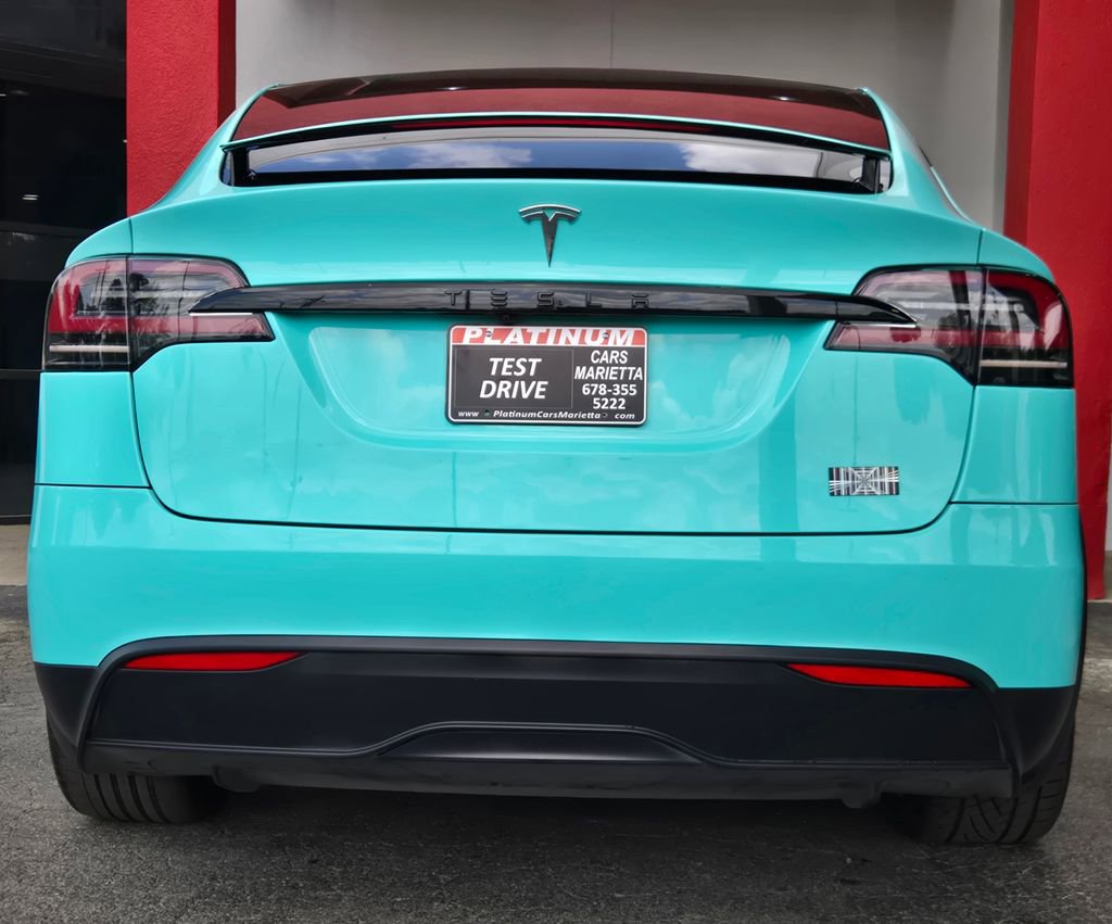Used 2022 Tesla Model X Plaid image 10