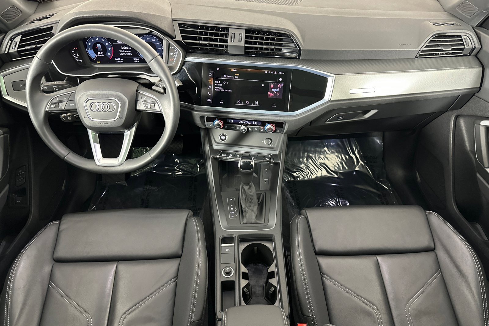 Used 2025 Audi Q3 2.0T Premium image 12