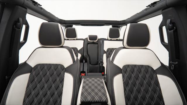 Used 2025 Ford Bronco 4-Door image 24