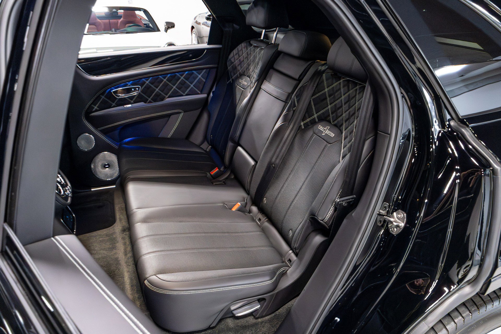 Used 2021 Bentley Bentayga w/ First Edition Specification image 13