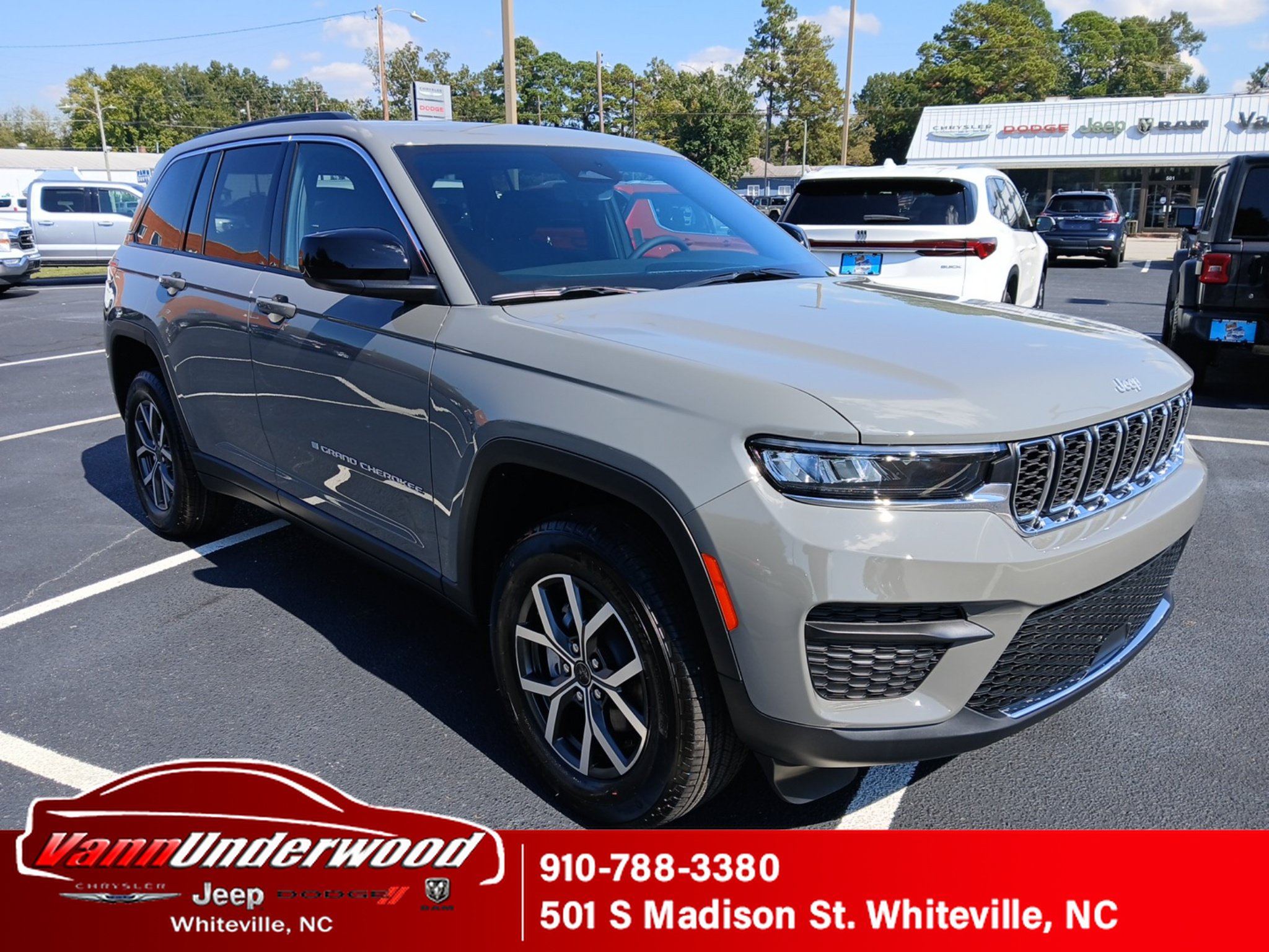 New 2027 Jeep Grand Cherokee Laredo X