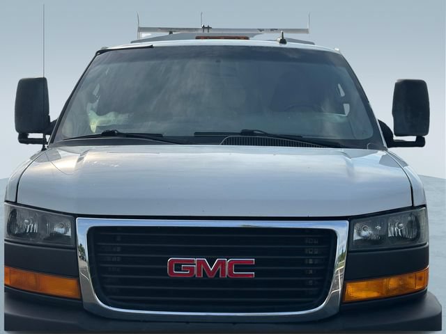 Used 2016 GMC Savana 3500 RWD image 27