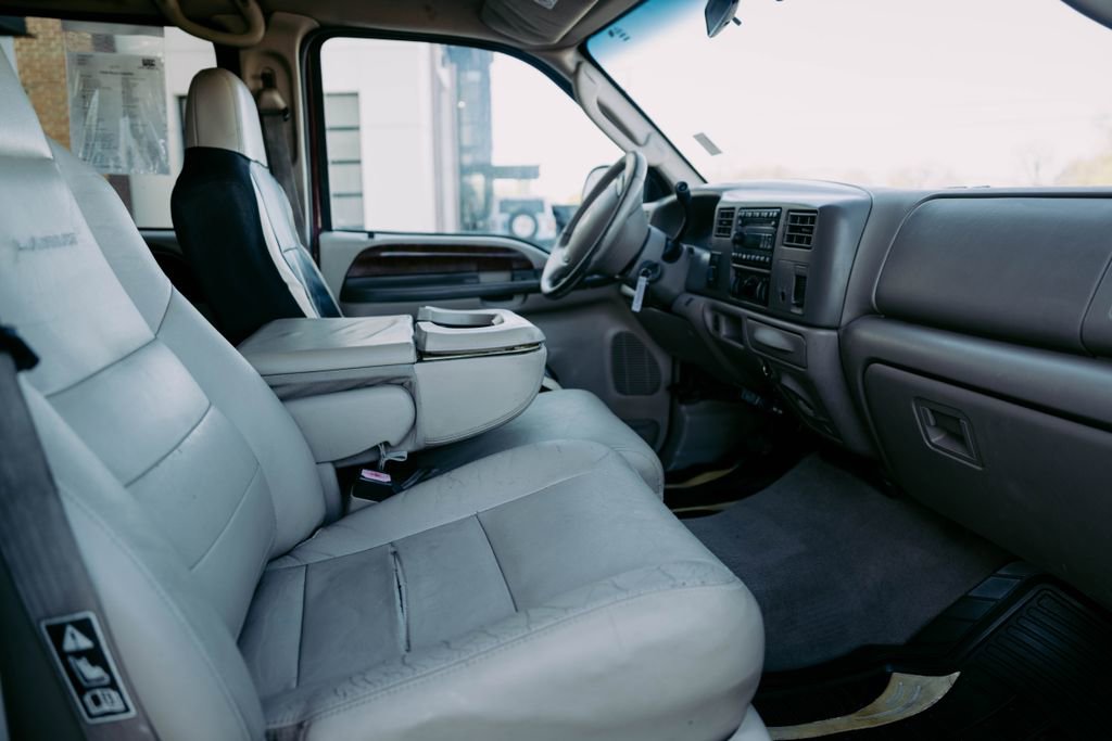 Used 2004 Ford F250 Lariat image 12