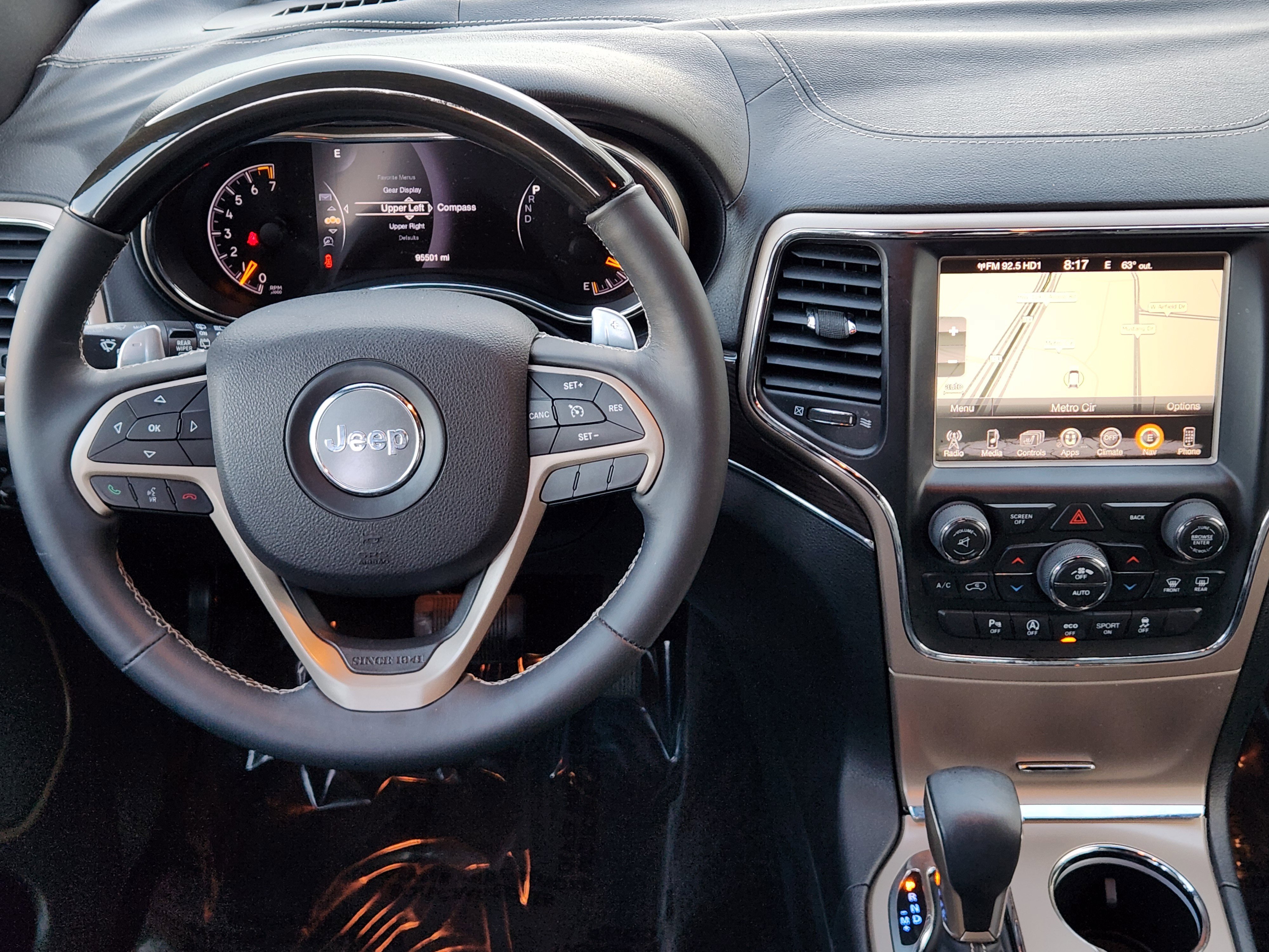 Used 2016 Jeep Grand Cherokee Overland image 26