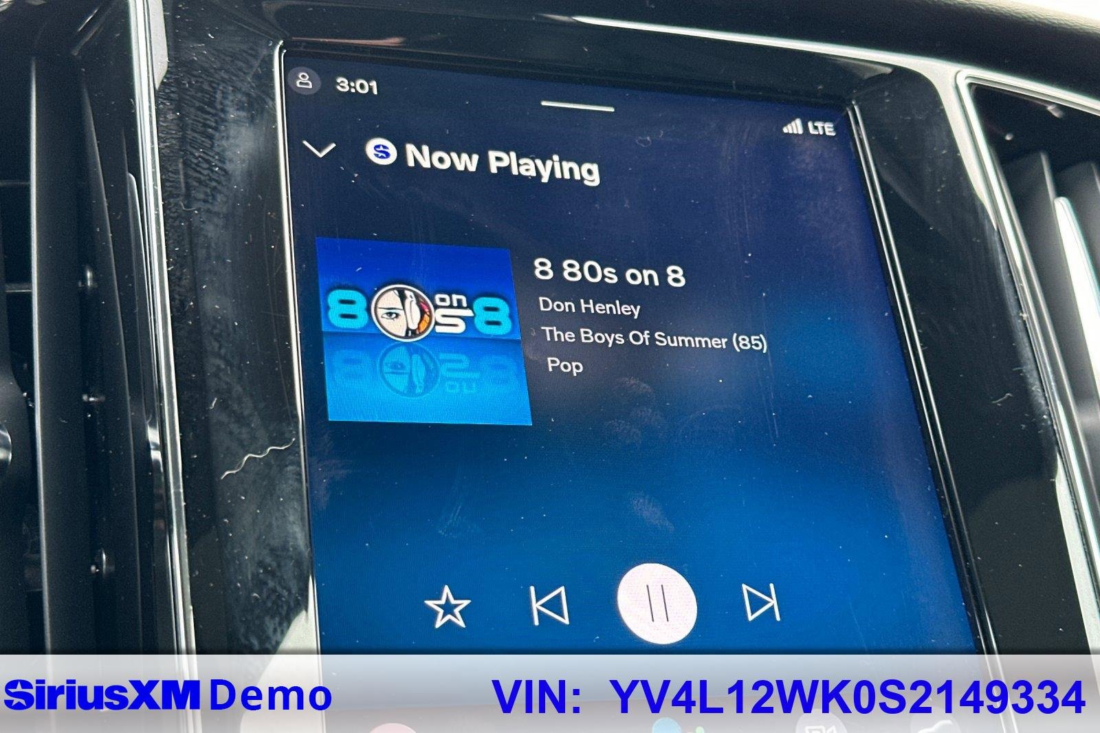 Used 2025 Volvo V60 B5 Cross Country Plus image 33