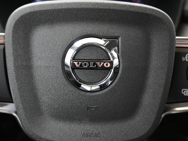 New 2026 Volvo XC40 B5 Ultra w/ Protection Package Premier AWD/4WD image 30
