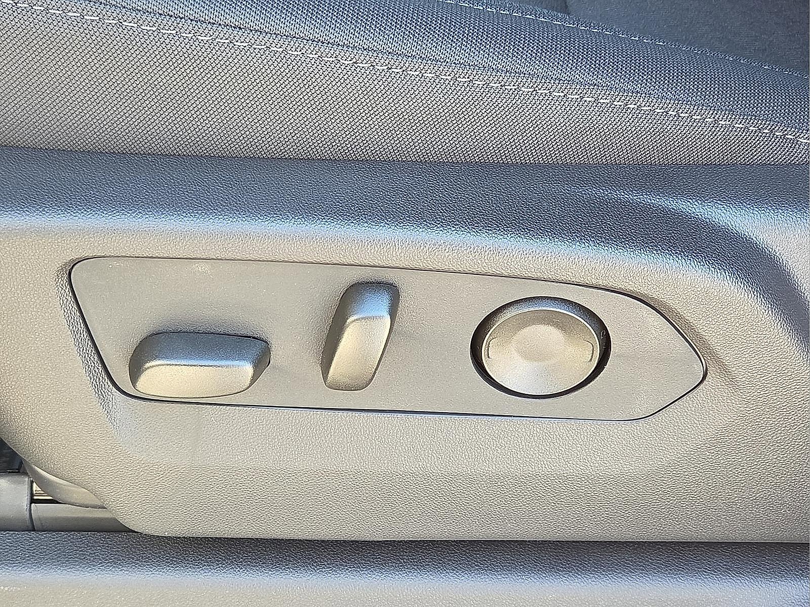 New 2026 GMC Sierra 1500 Pro w/ Graphite Edition image 14