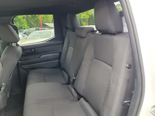 Used 2025 Toyota Tacoma SR5 AWD/4WD image 9